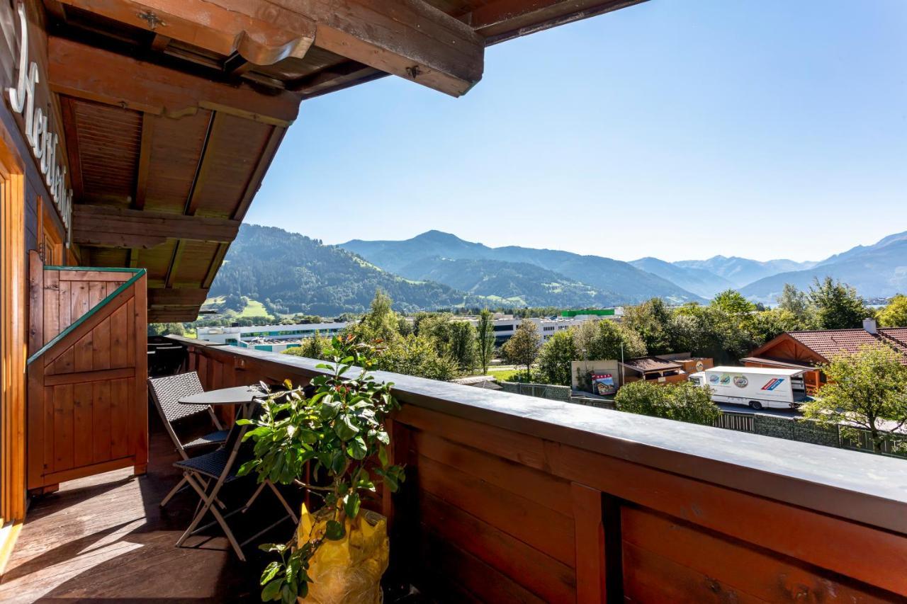 Hotel Hettlerhof à Maishofen Extérieur photo