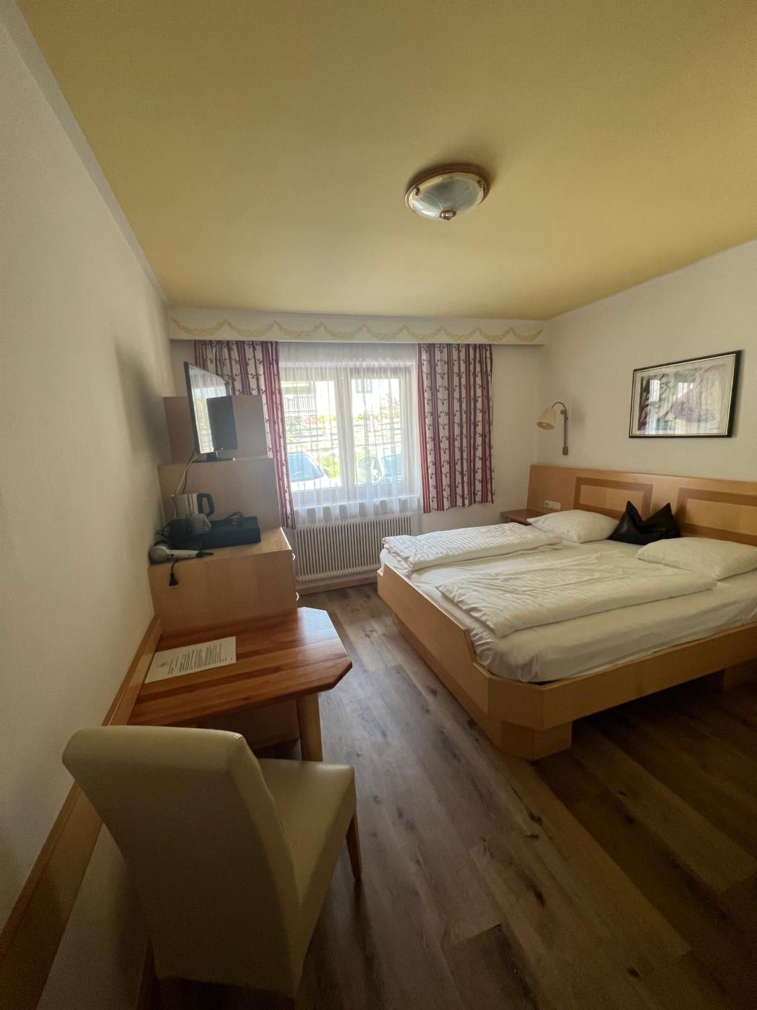 Hotel Hettlerhof à Maishofen Extérieur photo