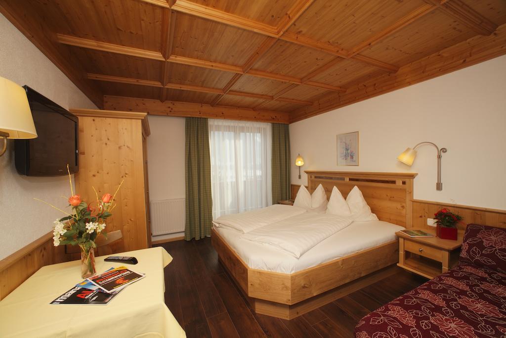 Hotel Hettlerhof à Maishofen Chambre photo